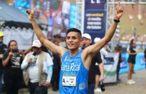 Mario Pacay se lleva los 21K de Cobán